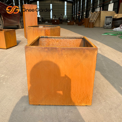 Corten 강철 녹슨 금속 꽃 재배자 제조 공장 냄비