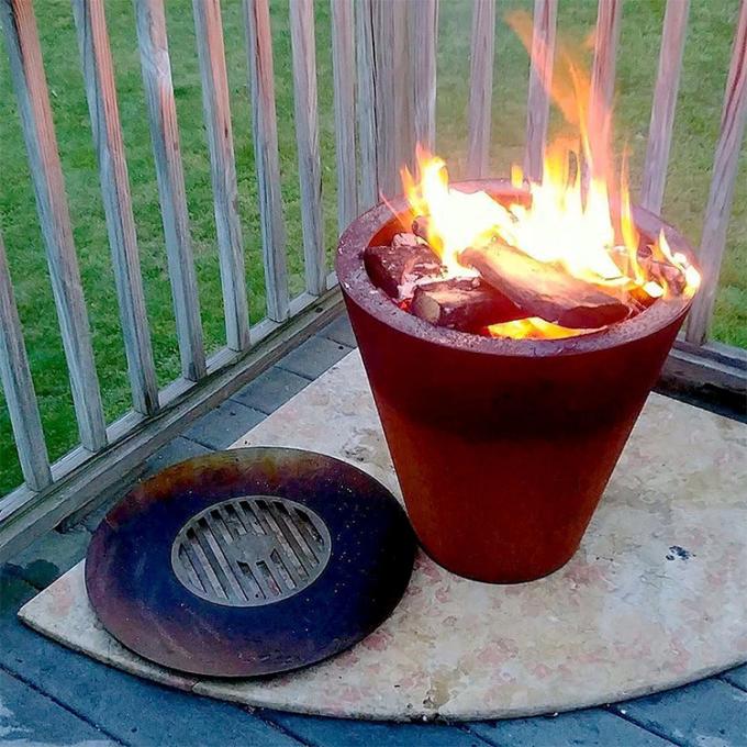 야외 코르텐 강 정원 벽난로 방화정과 Bbq 바베큐 그릴을 야영시키기